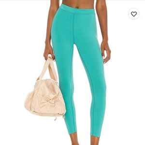 ALO Yoga Turquoise Leggings